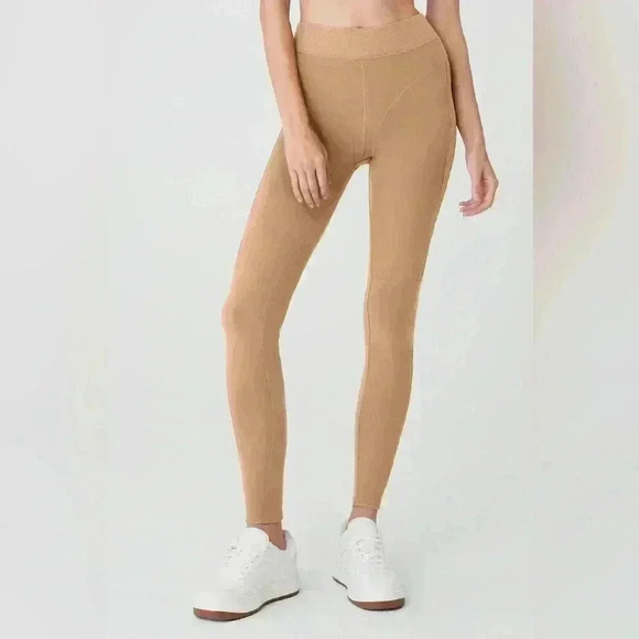 Alo Yoga - ALOSOFT HIGH-WAIST HEAD START LEGGING - Picture 4 of 5